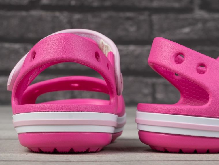 Sandały dziewczęce, różowe, Crocs Byaband