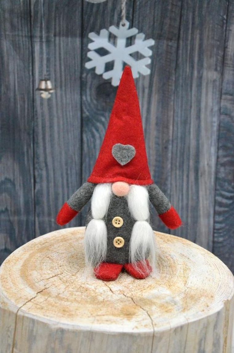 Saska Garden, skrzat dekoracyjny z serduszkiem, 20 cm