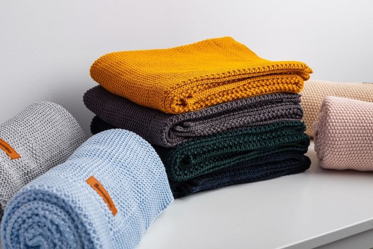 Sensillo, kocyk dziergany, bawełniany, grafitowy, 100-80 cm