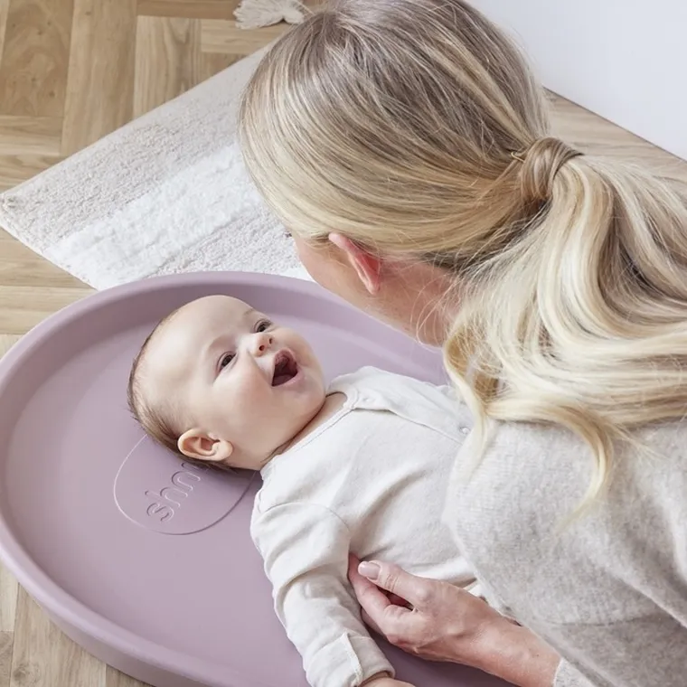 Shnuggle, mata do przewijania z pianki squishy, blossom