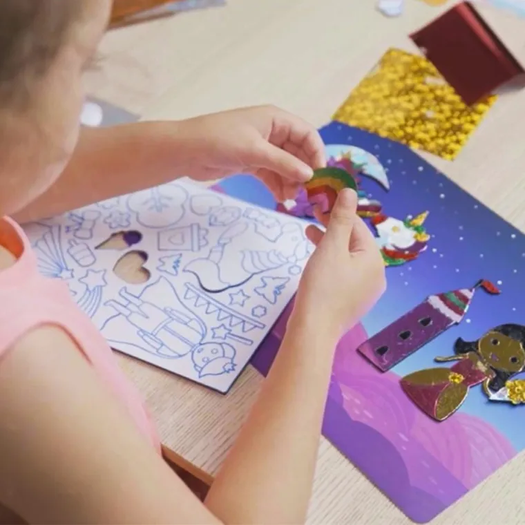 Skillmatics, Foil Fun, Jednorożce i Księżniczki, zestaw artystyczny