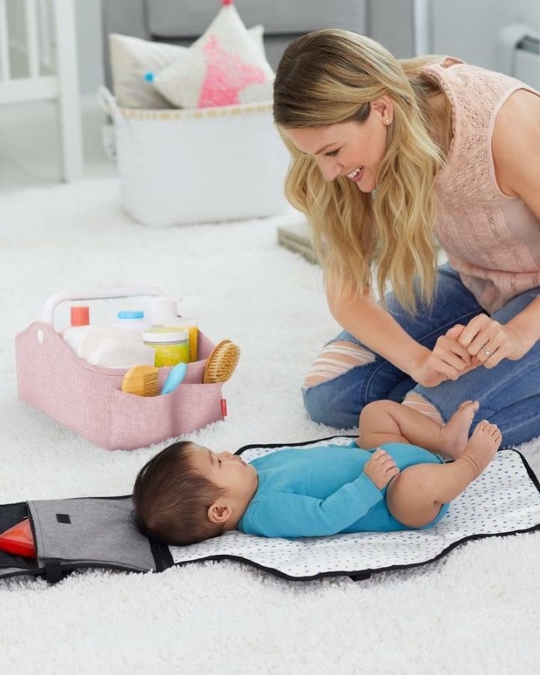 Skip Hop, organizer podróżny z lampką, Heather Pink