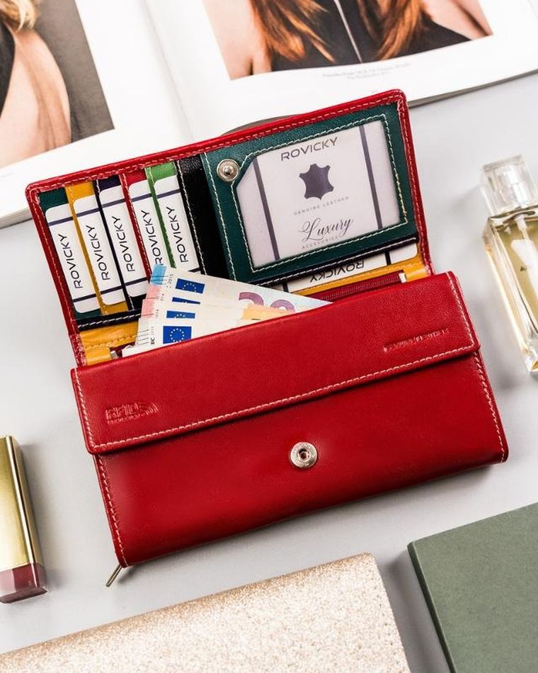 Skórzany portfel damski w orientacji poziomej na zatrzask, Rovicky