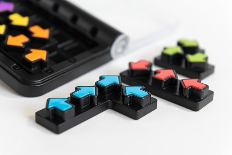 Smart Games, IQ Arrows, gra logiczna
