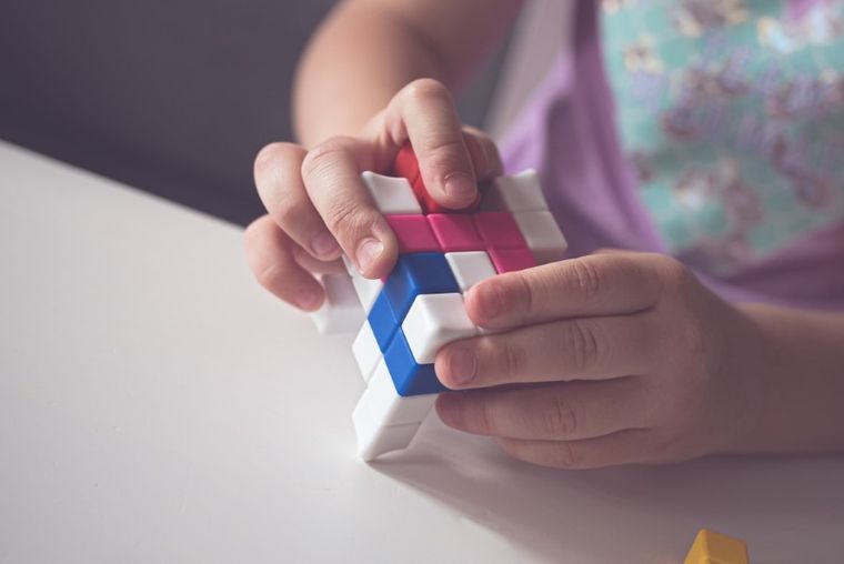 Smart Games, Plug & Play Puzzler, wersja angielska, gift box, gra logiczna