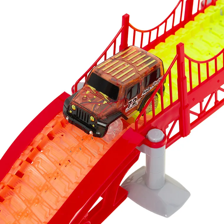 Smiki, Magic Tracks, elastyczny tor samochodowy z pojazdem, 528 elementów