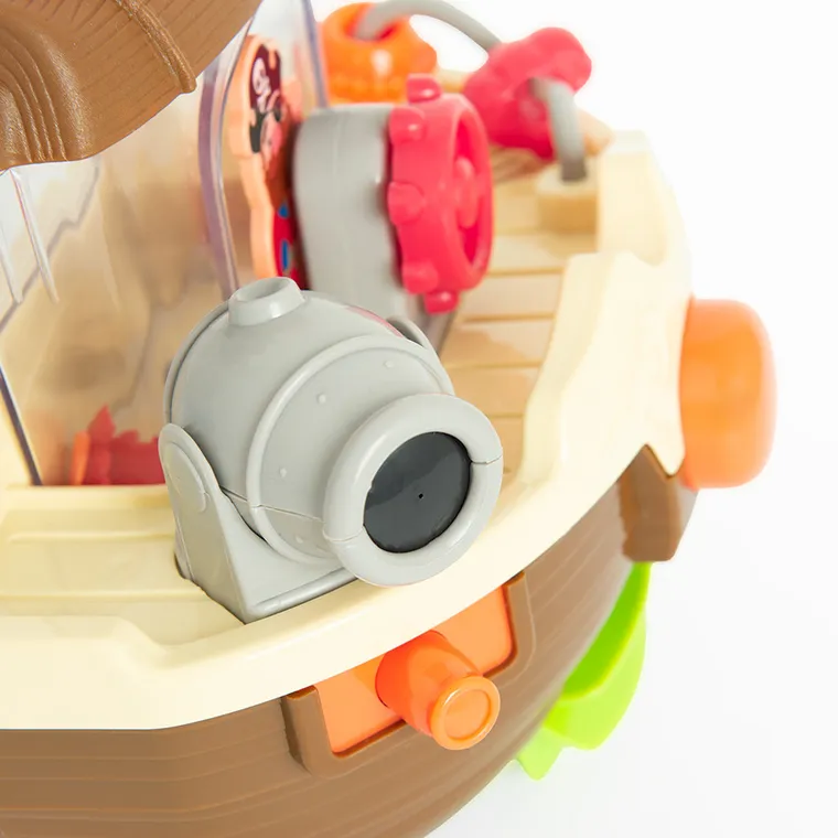 Smiki, Statek piracki, zabawka do kąpieli