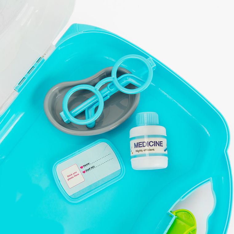 Smiki, zestaw lekarza w walizce, 18 elementów