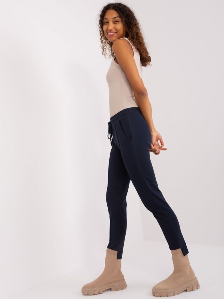 Spodnie dresowe damskie, granatowe, Relevance