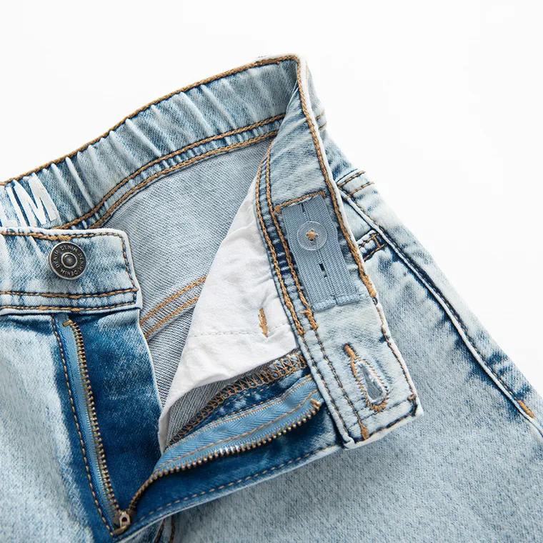 Spodnie jeansowe z regulacją o kroju slim Cool Club