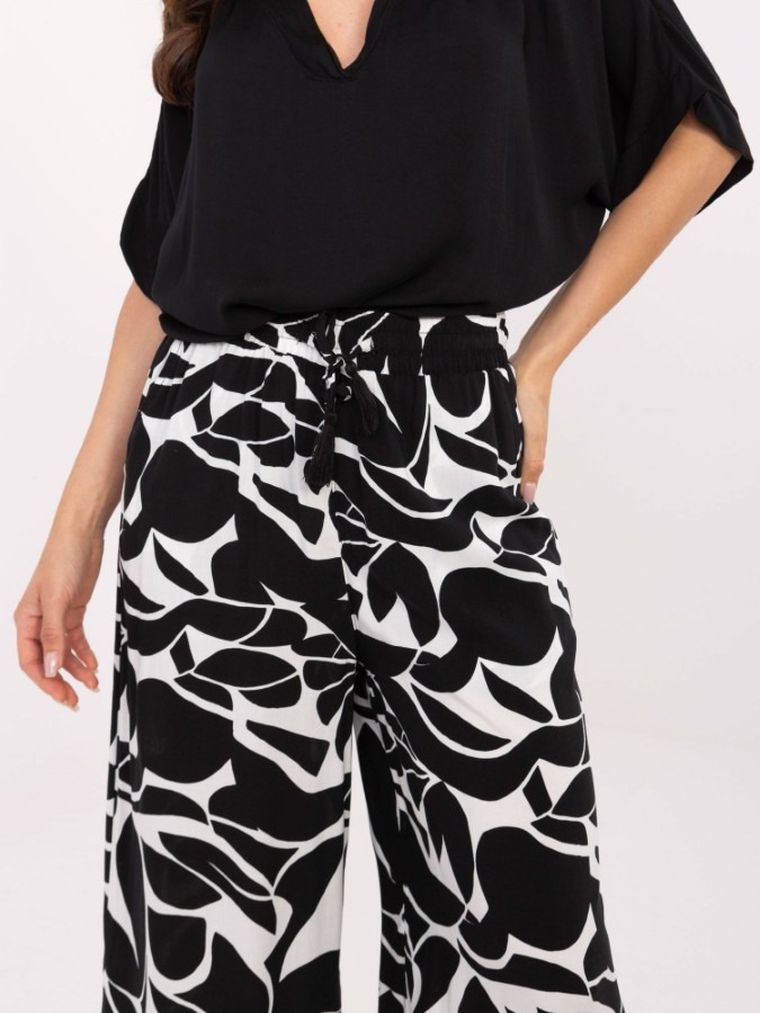 Spodnie materiałowe damskie, czarne, Sublevel