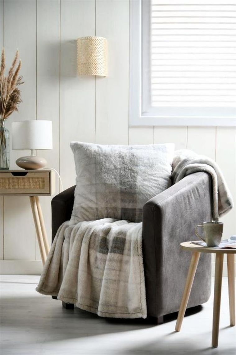 Stof, koc pluszowy scotland w kratę, 130-160 cm