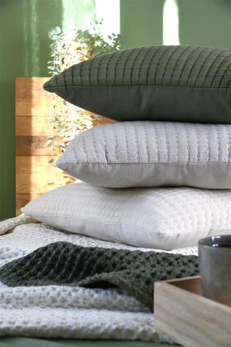 Stof, poduszka dekoracyjna, Tina, 45-45 cm