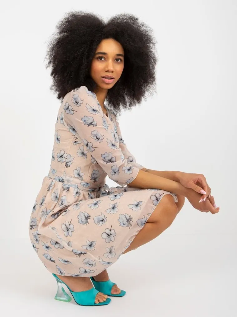 Sukienka damska, beżowa, Lakerta