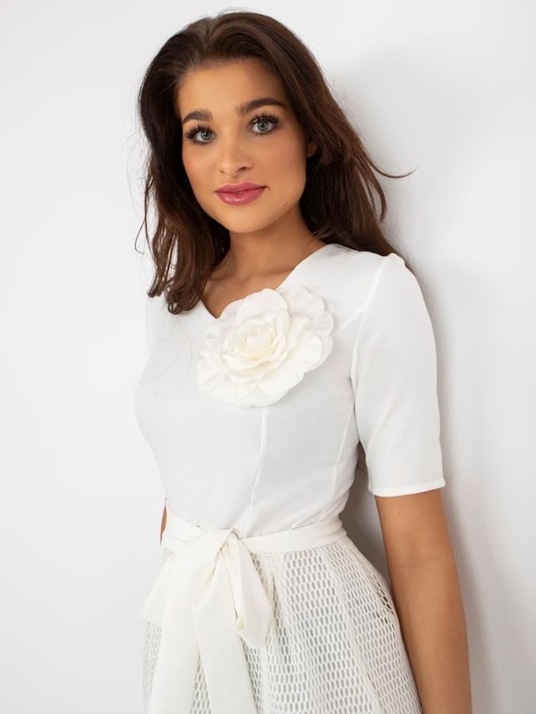 Sukienka damska, ecru, Lakerta