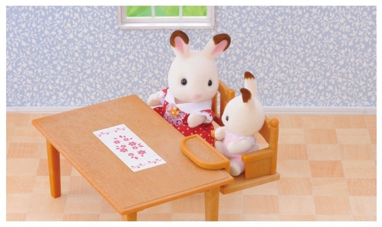 Sylvanian Families, zestaw do jadalni, stół i krzesła, 4506