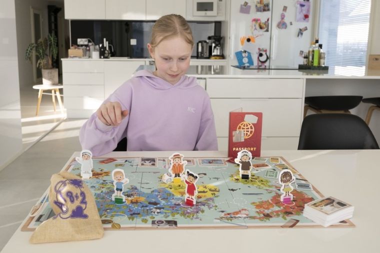 Tactic, Wszystkie dzieci świata, gra edukacyjna