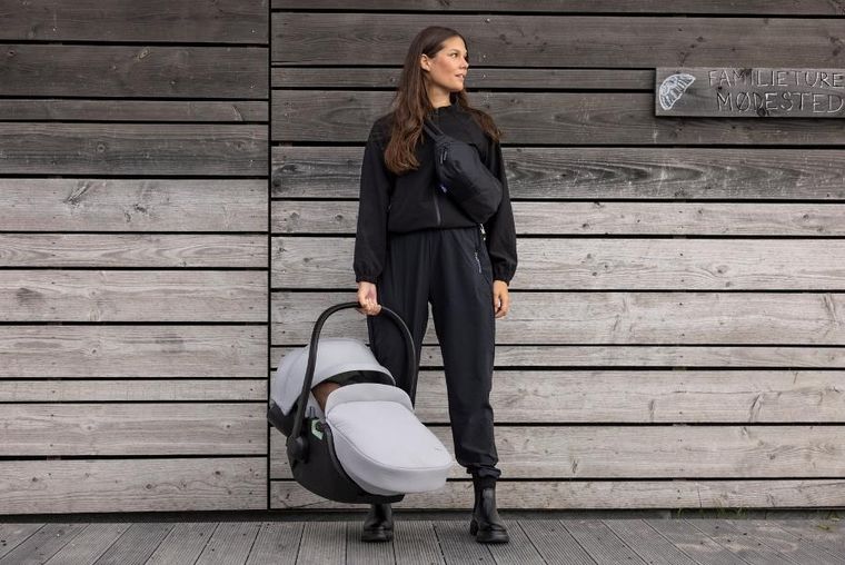 Thule, Maple, pokrowiec na nóżki do fotelika samochodowego dla niemowląt, Light Grey