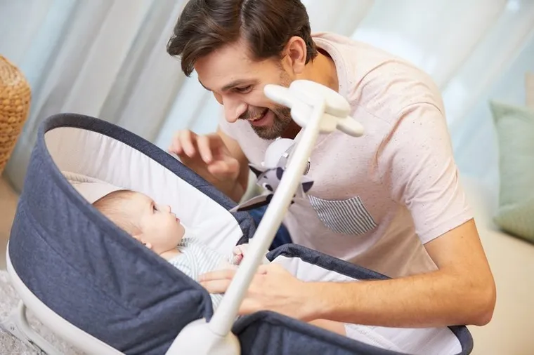 Tiny Love, wielofunkcyjny leżaczek-bujaczek z funkcją krzesełka, 3w1, granatowy