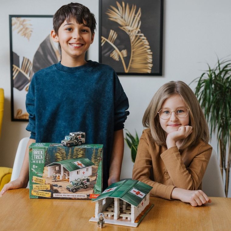 Trefl, Buduj z cegły, Moro, Szpital polowy, zestaw kreatywny, 190 elementów
