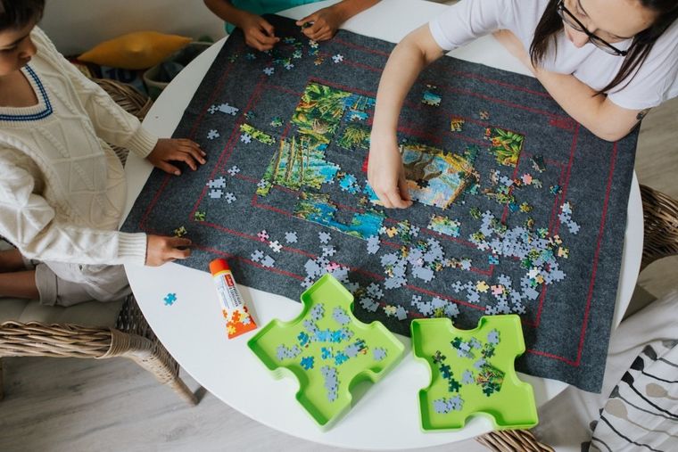 Trefl, klej do puzzli