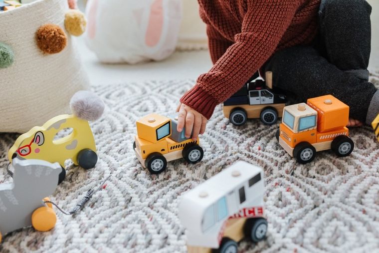 Trefl, Śmieciarka, zabawka drewniana