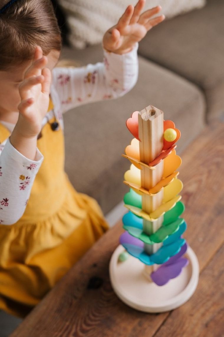 Trefl, Tęczowy kulodrom, zabawka drewniana