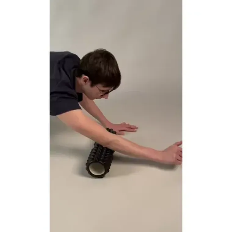 Trizand, roller joga, wałek do masażu, czarny