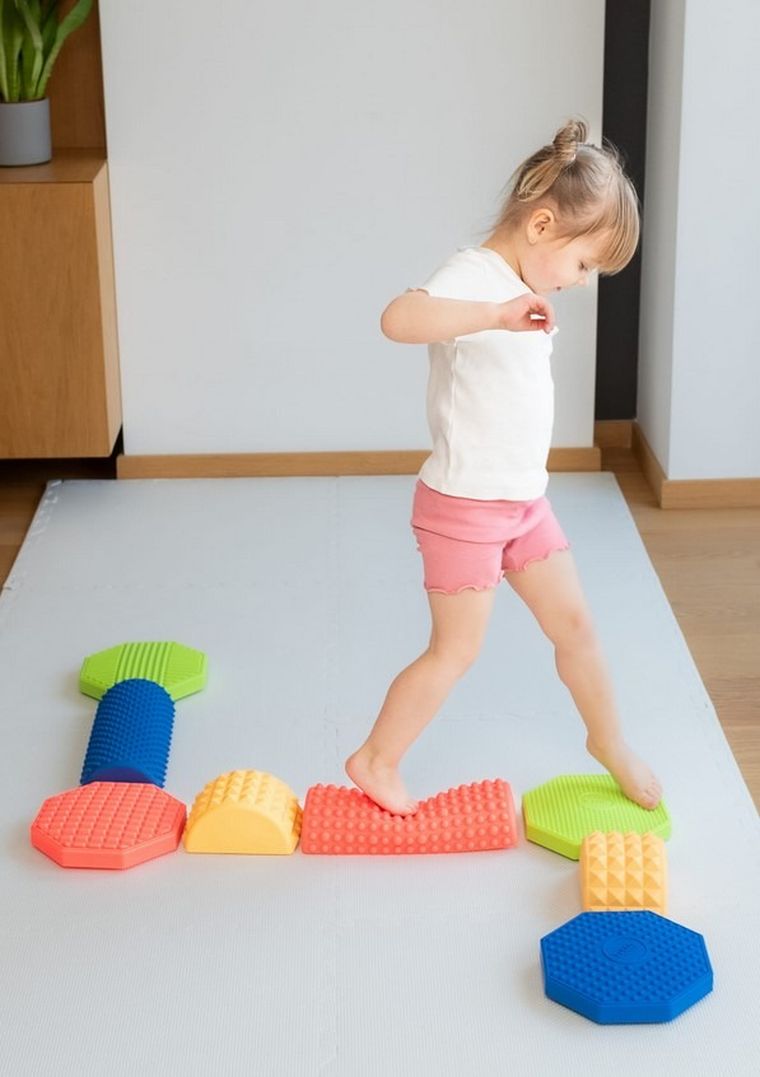 Tullo, kombinacyjna ścieżka sensoryczna, 8 elementów