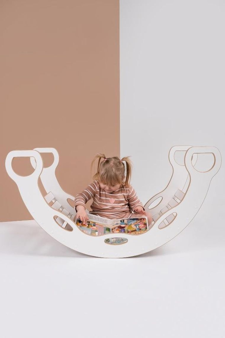 tupti.wood, duży bujak montessori z uchwytami