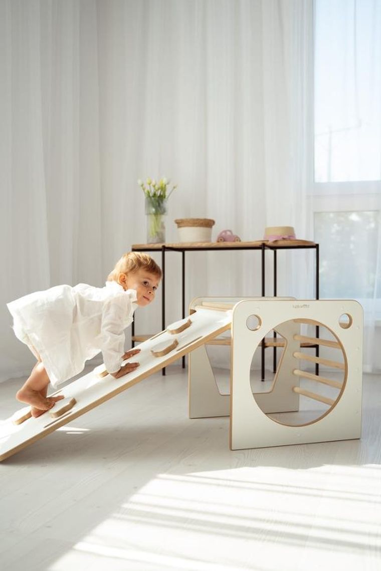 tupti.wood, kostka wielozadaniowa + mała zjeżdżalnia, chmurki