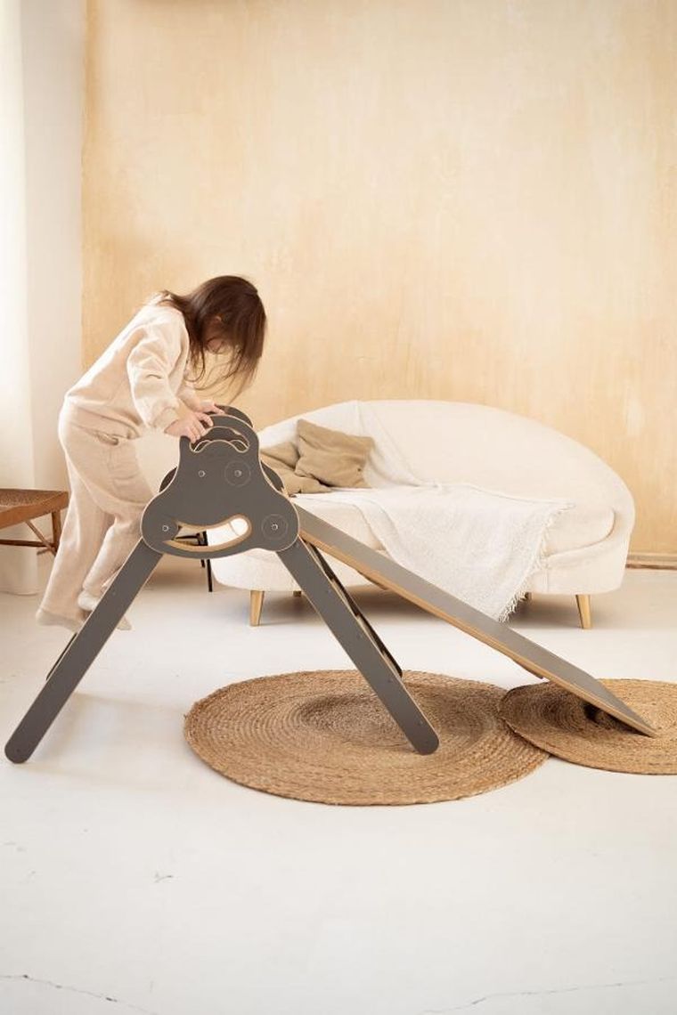 tupti.wood, zjeżdżalnia do dużego bujaka, chmurki, szara