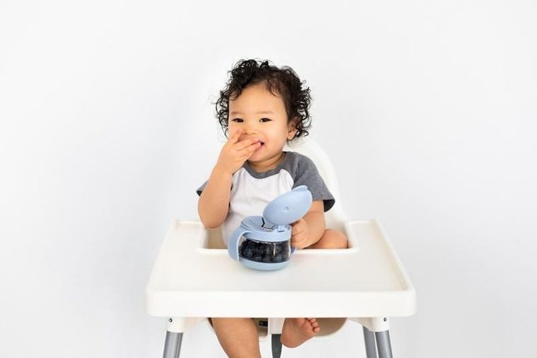 Ubbi, Tweat, pojemnik na przekąski, Cloudy Blue