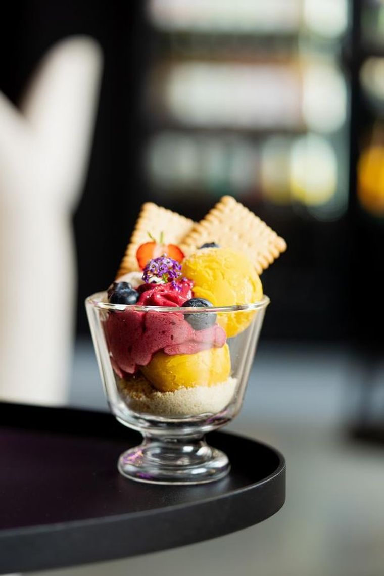 Vialli Design, pucharek do deserów z podwójną ścianką, Soho, 250 ml, 2 szt.