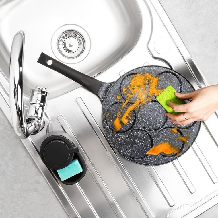 Vilde, Black line, patelnia do jajek granitowa, 7 otworów, 26 cm