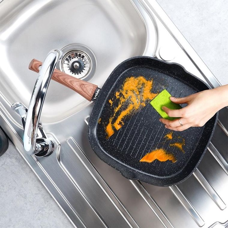 Vilde, Black&Wood, patelnia do grillowania granitowa kwadratowa, 28-28 cm