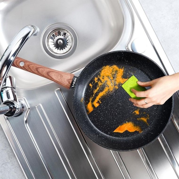 Vilde, Black&Wood, patelnia granitowa, 26 cm