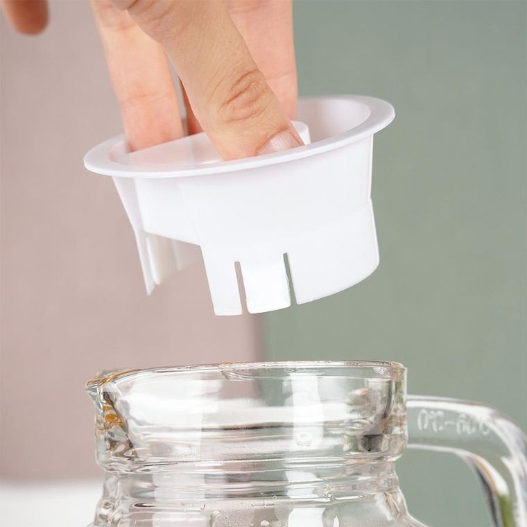 Vilde, dzbanek szklany z pokrywką wąski do lodówki, 1,8 l