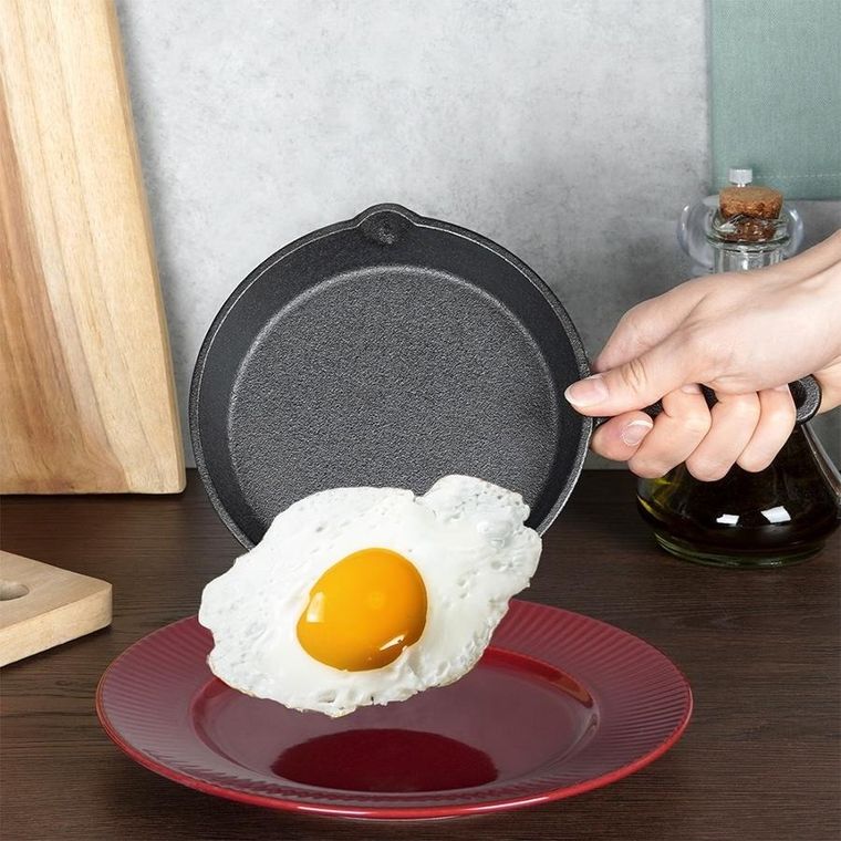 Vilde, patelnia żeliwna, Cast Line, 15 cm