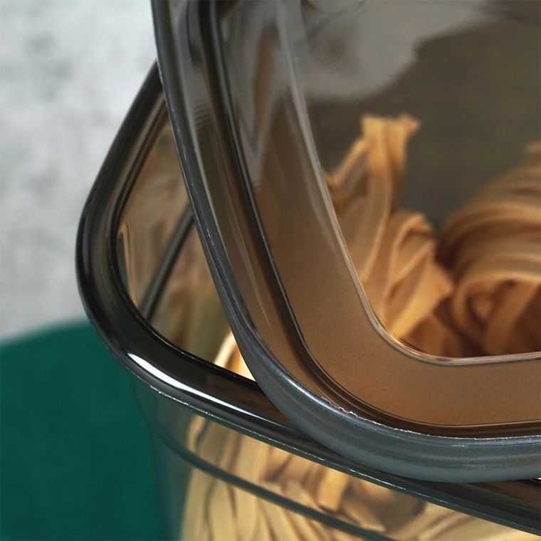 Vilde, pojemnik na produkty sypkie z pokrywką, 1,85l