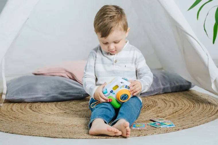 Vtech, Pstryk Pstryk Aparacik, zabawka interaktywna