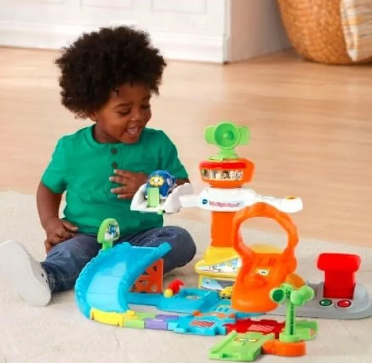Vtech, Tut Tut Autka, Odlotowe Lotnisko, zestaw