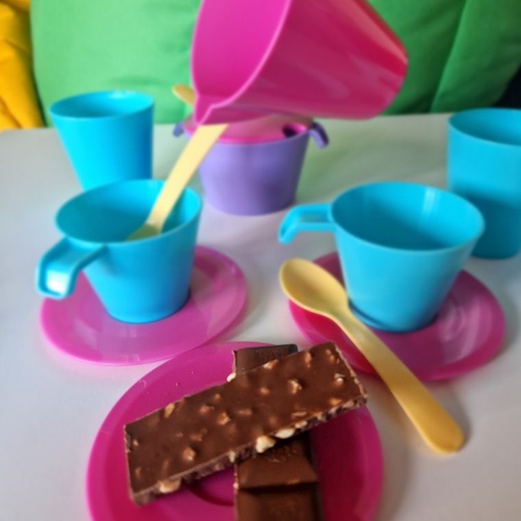 Wader, Party World, zestaw naczyń, różowy, 8 elementów