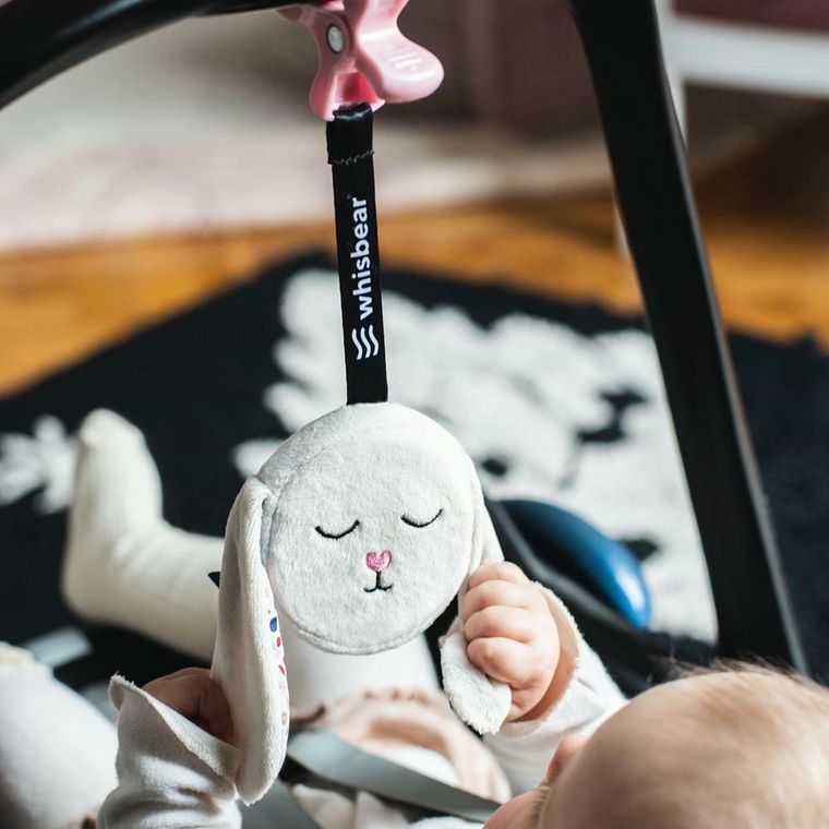 Whisbear - Szumiący Miś, zawieszka z mechanizmem szumiącym, biała