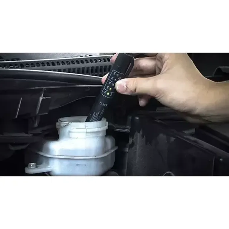 Xtrobb, tester płynu hamulcowego