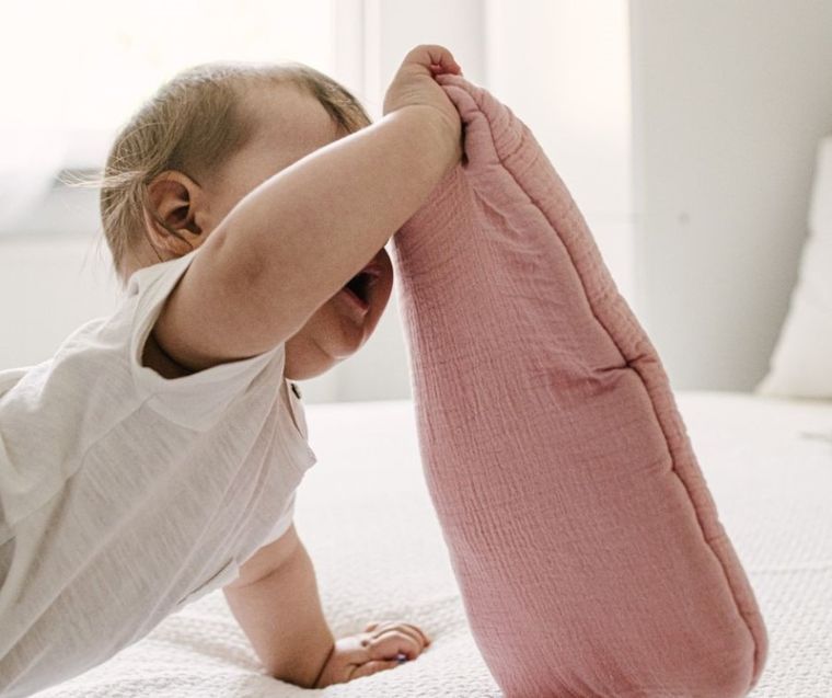 Yoonco, muślinowy komplet: poduszka + kołderka, brudny róż