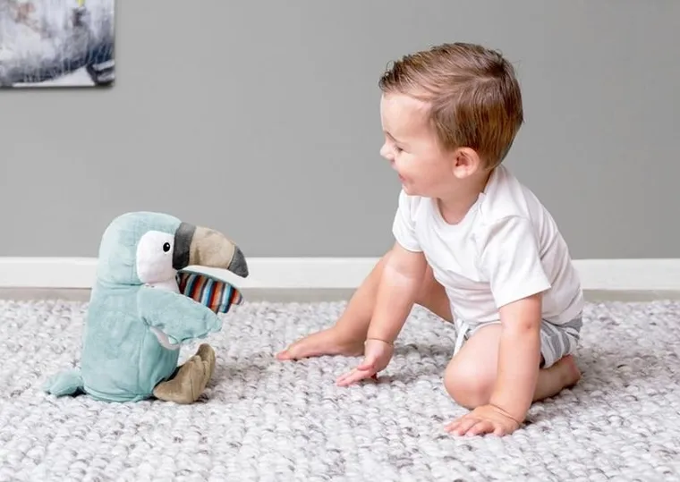 Zazu, Tukan Timo, klaszcząca maskotka