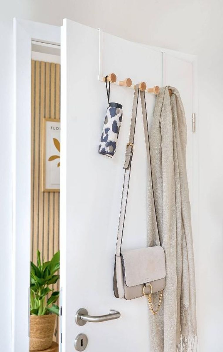 Zeller, metalowy wieszak na drzwi, 5 haczyków