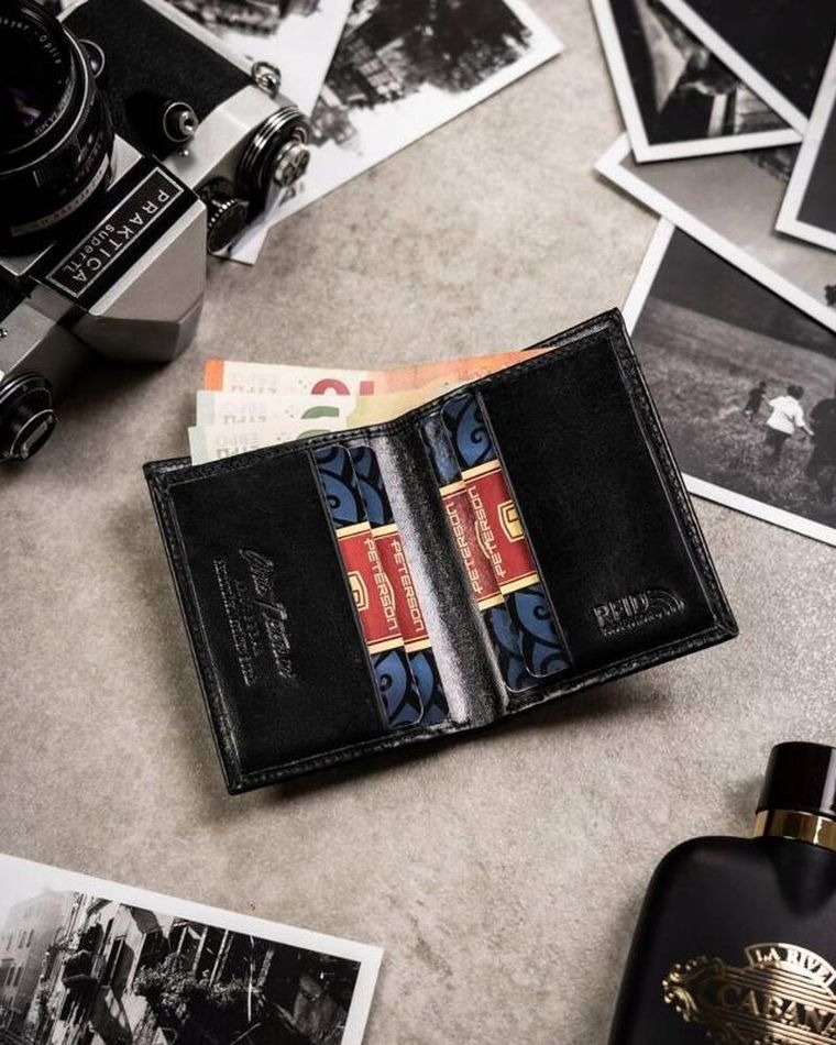 Zestaw: Portfel, Etui na karty, Brelok, czarny, skórzany, RFID, Peterson