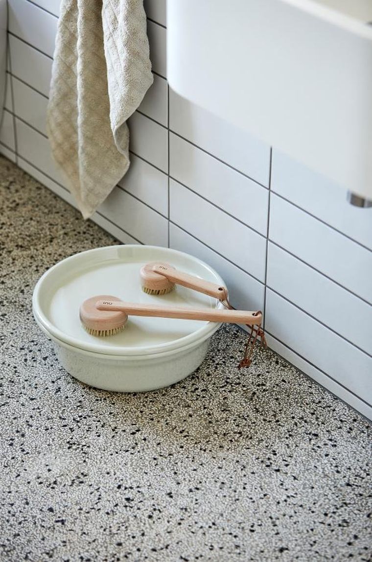 Zone Denmark, Inu, szczotka kąpielowa z rączką, 18 cm